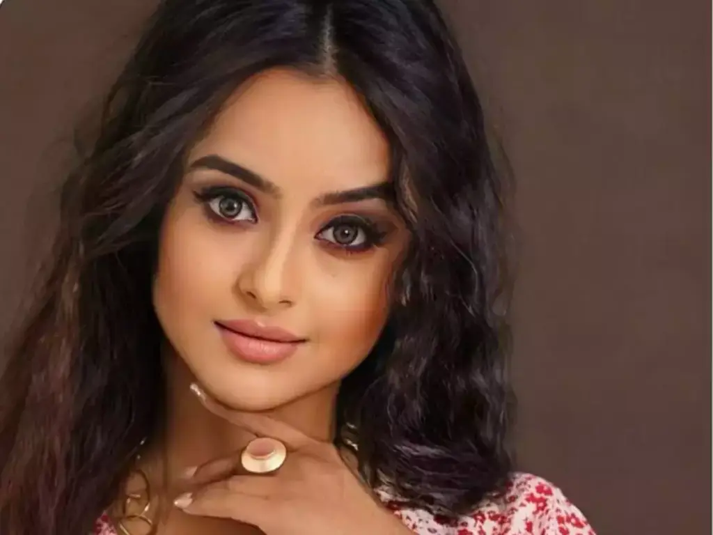 Ishita Ganguly embraces dual roles in Maitree: A fusion of challenge and excitement