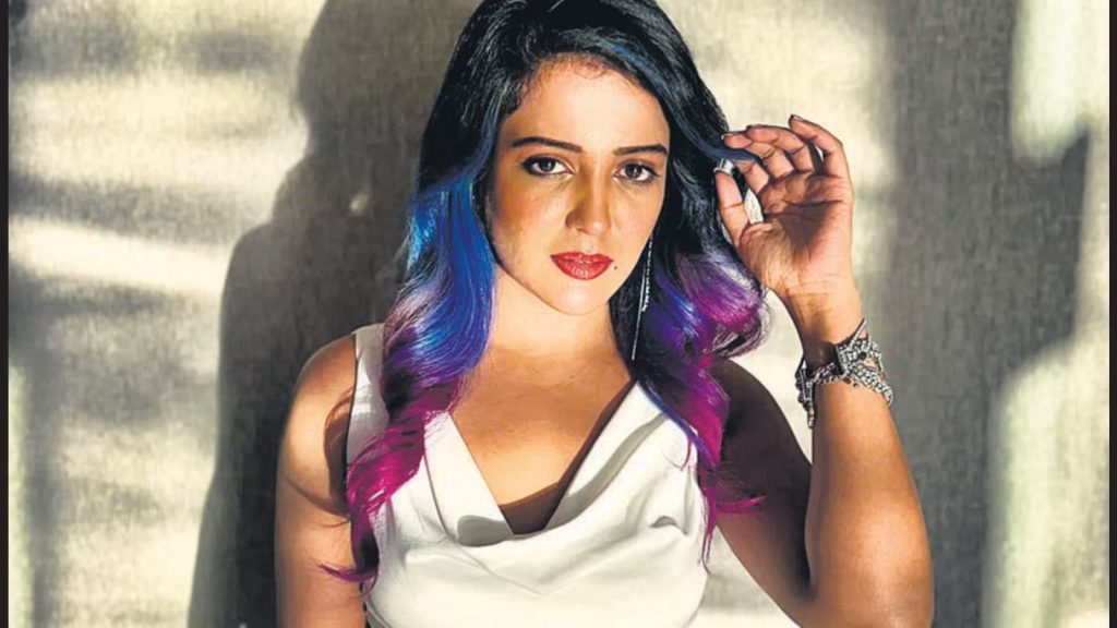 Gulki Joshi Finds Love Post-Maddam Sir: A Glimpse Into Her Dating App Journey