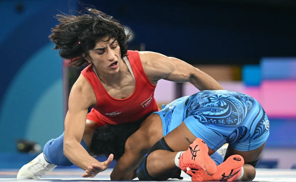 Vinesh Phogat Disqualified from Paris Olympics Wrestling Final: Fans and Celebrities React